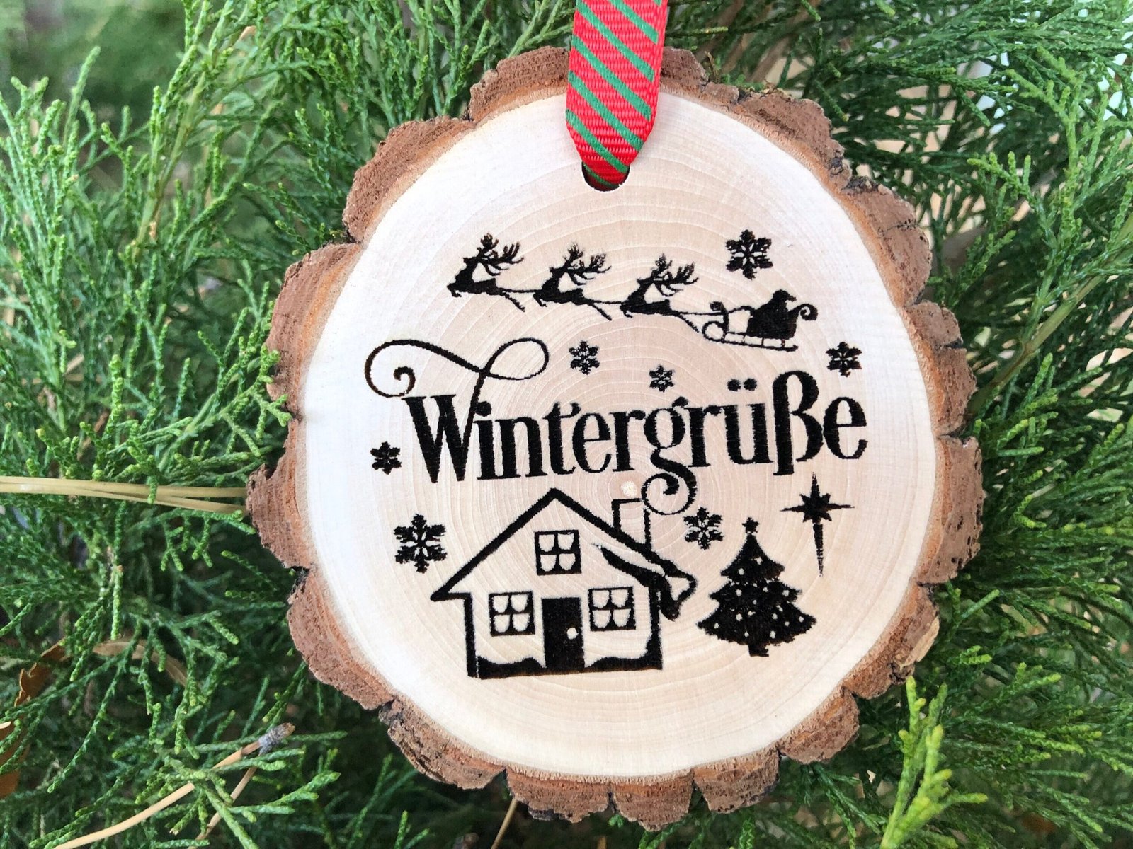 Wintergrüße Wooden German Christmas Ornament, Winter Greetings, Silent Night, Laser Engraved, Fröhliche Weihnachten, Free Personalization